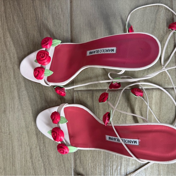 Manolo Blahnik Rose Heels - Picture 7 of 9